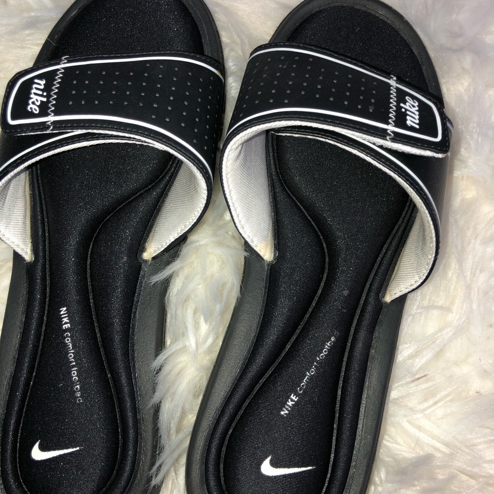 nike slides